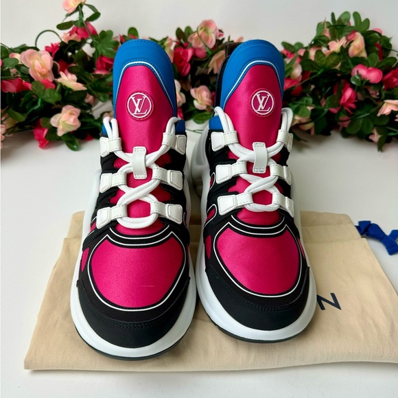 💗💙🤍Louis Vuitton Archlight Sneaker Size 38/ US 8💗💙🤍 - Picture 3 of 14